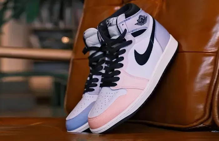 Air Jordan 1 Retro High OG Skyline 2