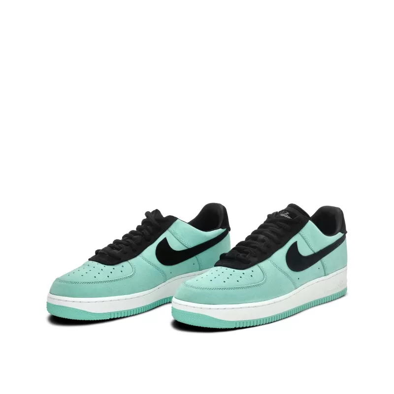 Tiffany & Co x Nike Air Force 1 2