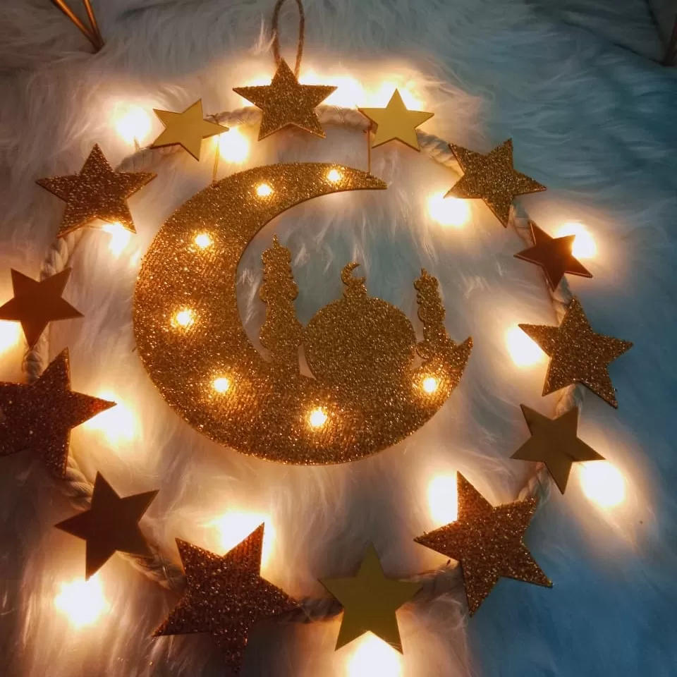 ديكور نجوم وهلال رمضاني 2