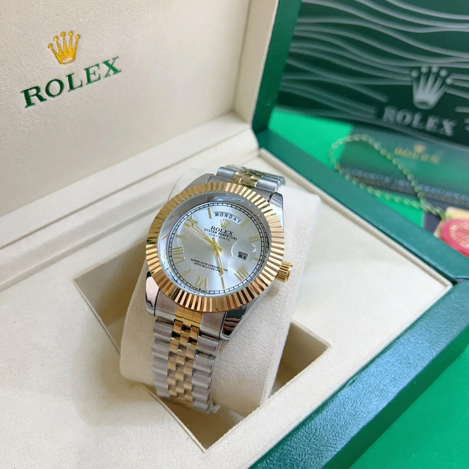 Rolex watch silver and gold (w) (31mm) + البوكس الأصلي...