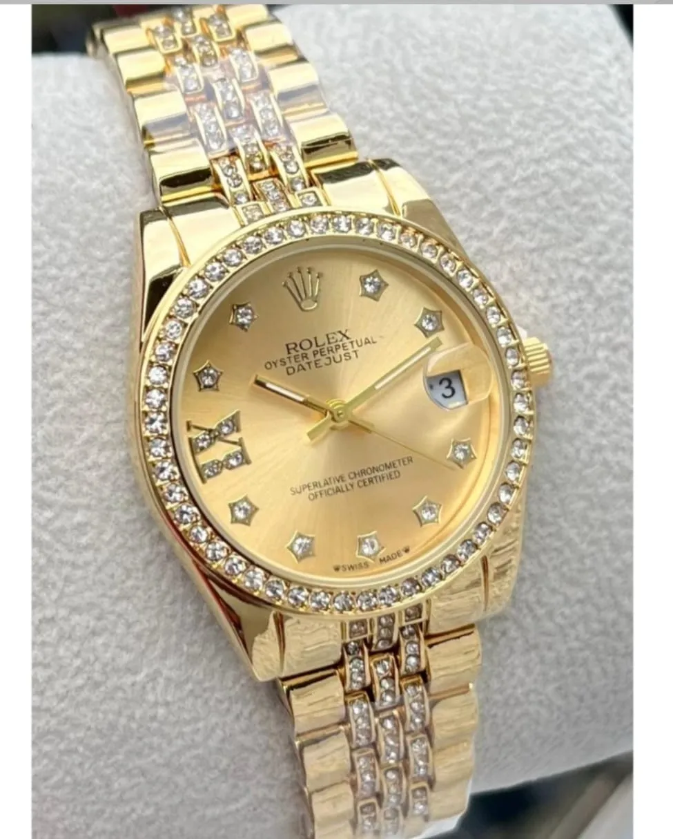 ساعة رولكس ذهبي نسائي مميزة