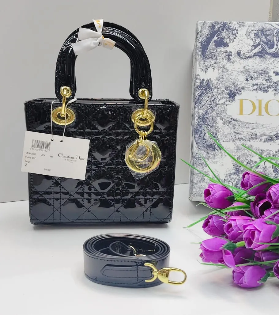 حقيبة ديور لون اسود