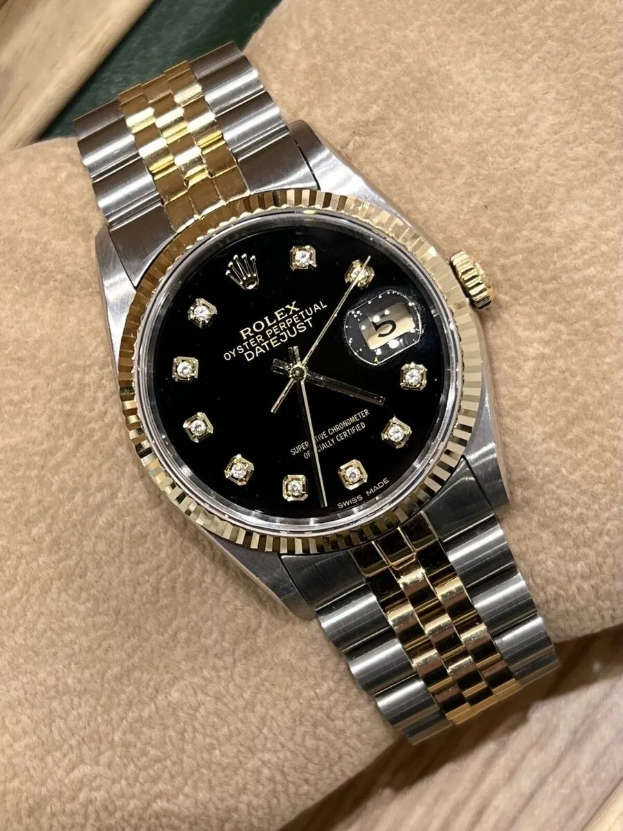 ساعة رولكس ديت جاست سيلفر في جولد مينا اسود...