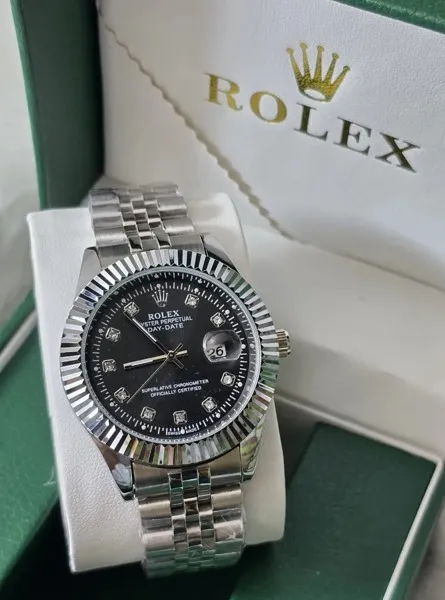 ساعة رولكس اويستر سيلفر مينا اسود+ البوكس الاصلي...