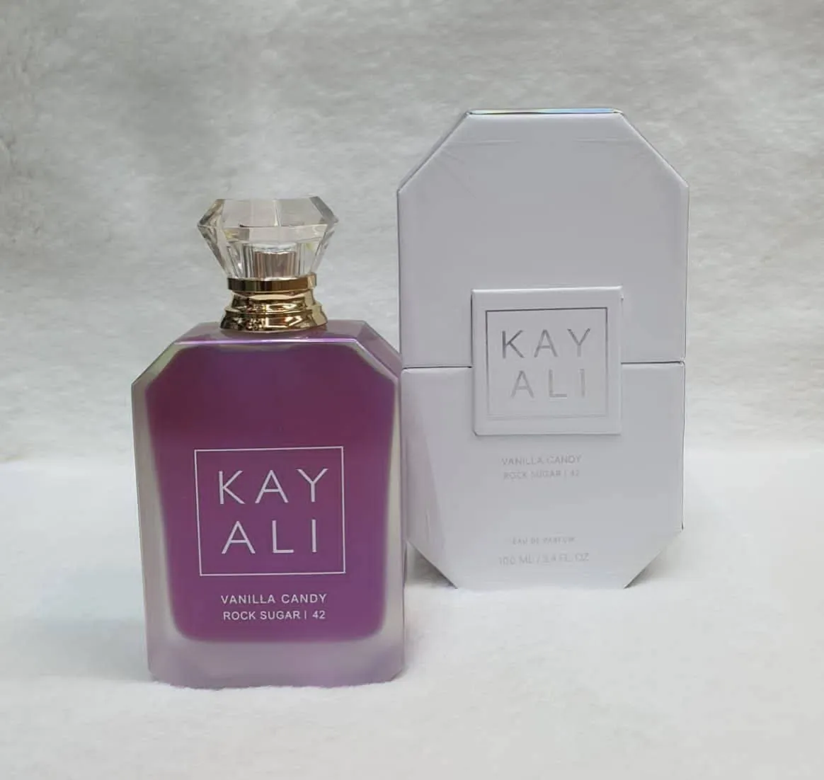 Kayali Vanilla Candy Purple