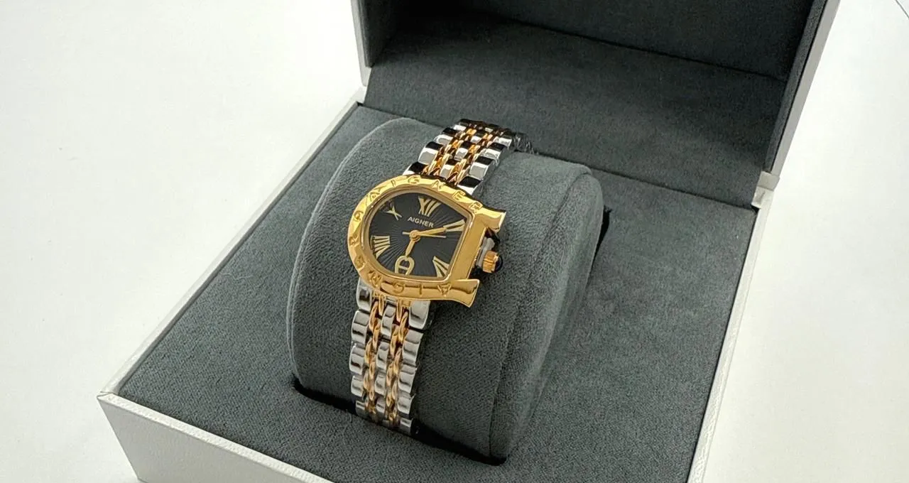 Aigner watch silver*gold strab مينا اسود